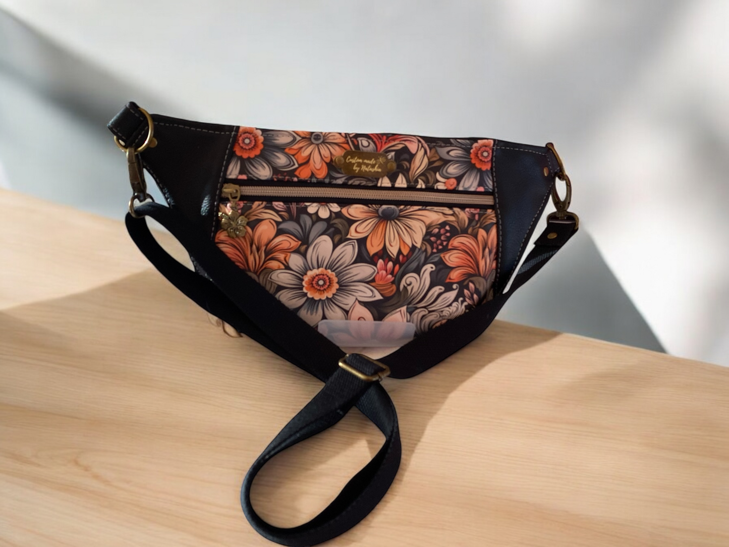 Dayna sling/Fanny pack