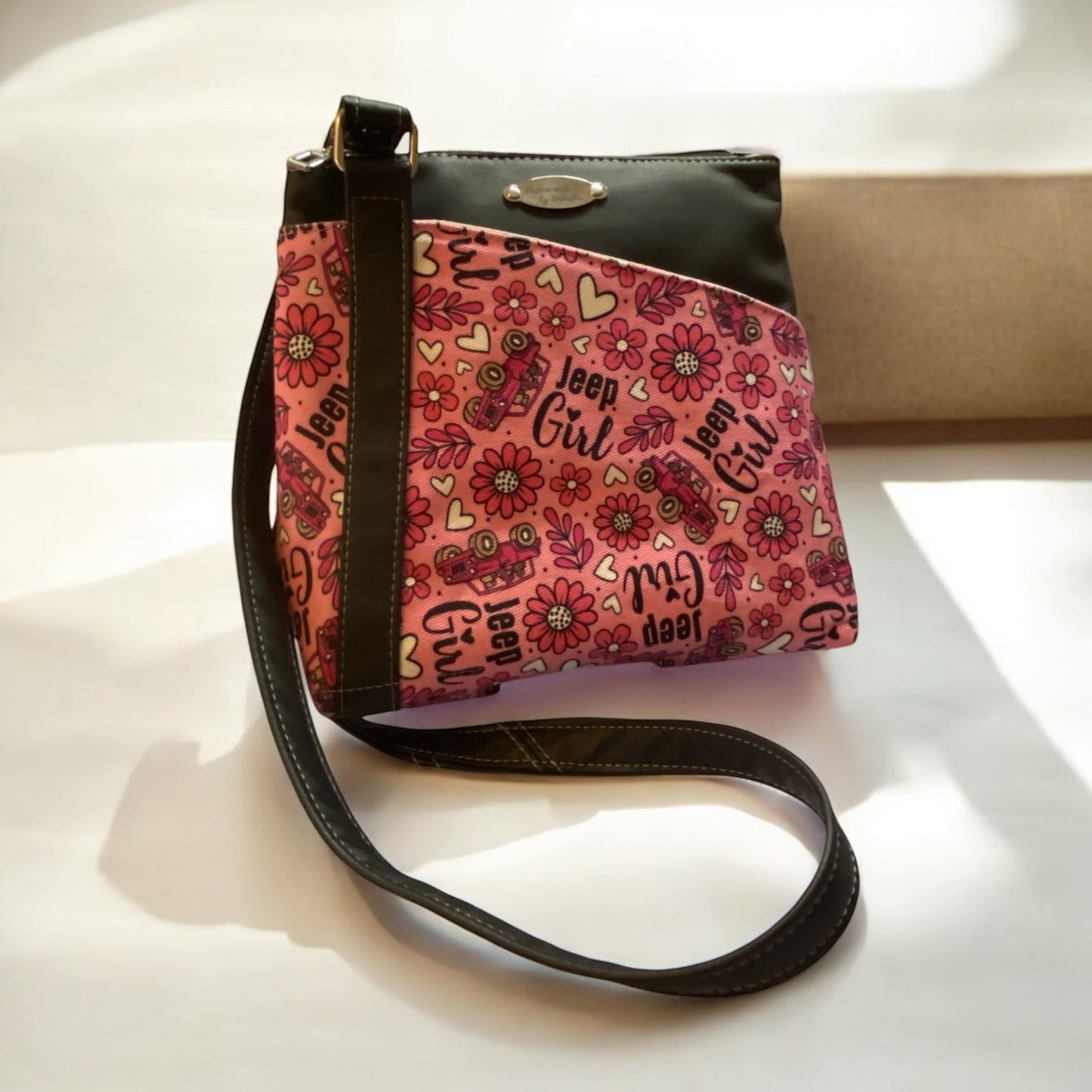 Rendezvous Crossbody